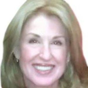 Meet your Posher, Dee